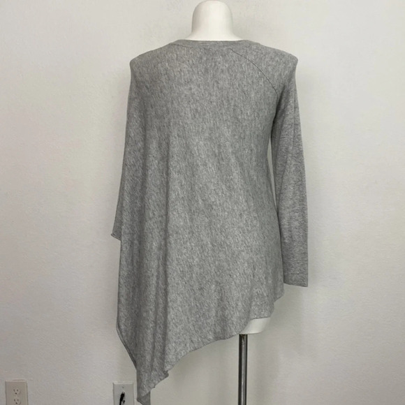 Stockh LM Gray Wool Cashmere Blend Quiet Luxury Asymmetrical Preppy Thea Poncho - Picture 4 of 8